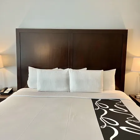 La Quinta Inn By Wyndham Lynnwood-2