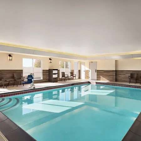Fairfield Inn & Suites Wheeling - St. Clairsville, Oh-3