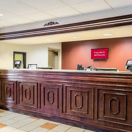 Red Roof Inn Hendersonville-3