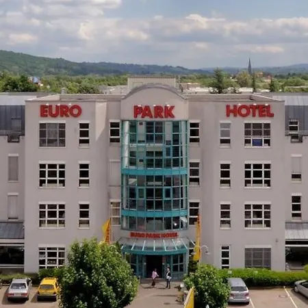 Euro Park Hotel Hennef-3
