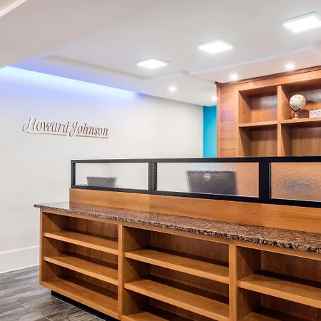 Howard Johnson By Wyndham Quincy/ Boston-2