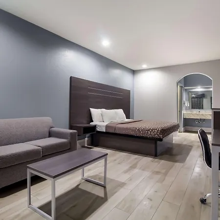 Americas Best Value Platinum Inn & Suites-2