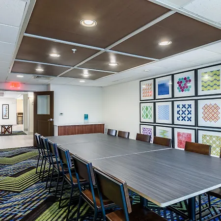Holiday Inn Express Hotel And Suites Bastrop By Ihg-2