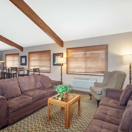 Americinn Willmar-2