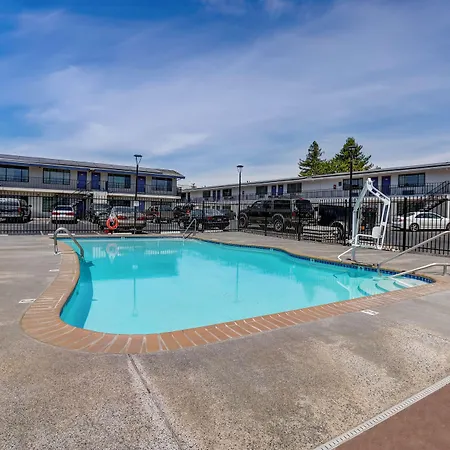 Motel 6-Ukiah, Ca - North-3