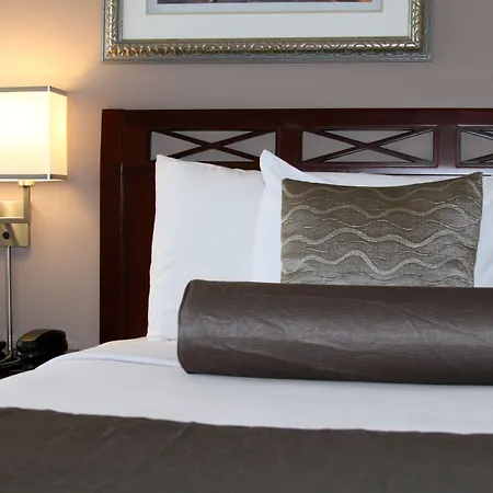 Red Lion Inn And Suites Victoria-3