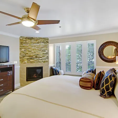 Carriage House Inn-3
