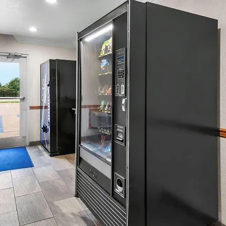 Surestay Plus By Best Western Fort Worth Benbrook-3