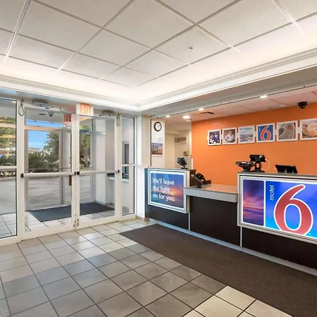 Motel 6-Orlando, FL - International Dr-2