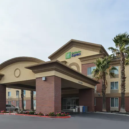 Holiday Inn Express Woodland By Ihg-2