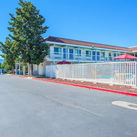Motel 6-Redding, Ca - South-2