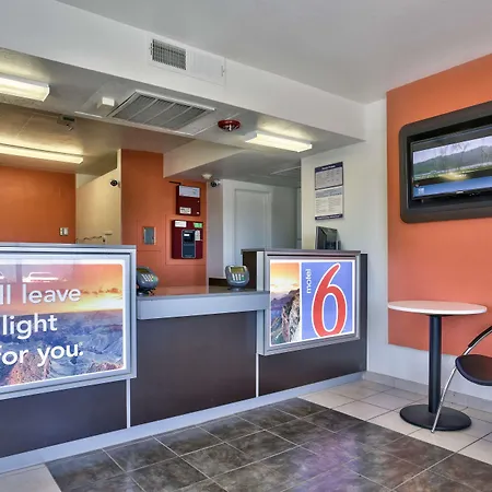 Motel 6-Flagstaff, Az - Butler-2