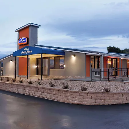 Howard Johnson By Wyndham Harrisonburg-2