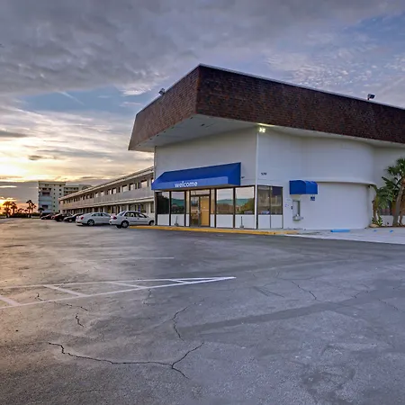 Motel 6-Cocoa Beach, Fl-2