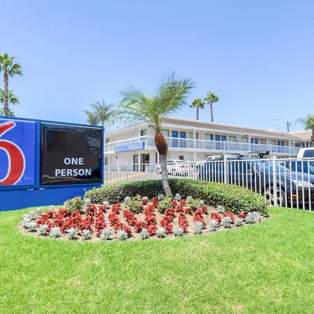 Motel 6-Santa Ana, Ca-2