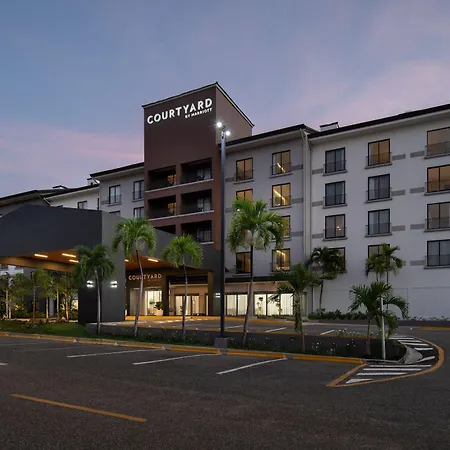 Courtyard By Marriott Santo Domingo-3