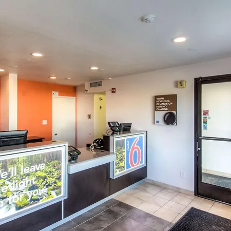 Motel 6-Redding, Ca - North-2