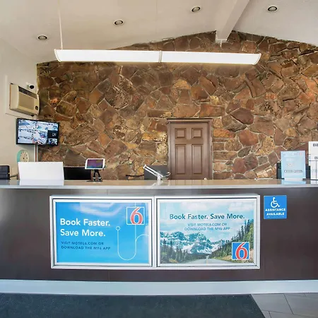 Motel 6-Bend, Or-2
