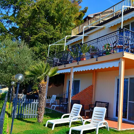 La Riserva Di Castel D'Appio- Charme & Relax-2
