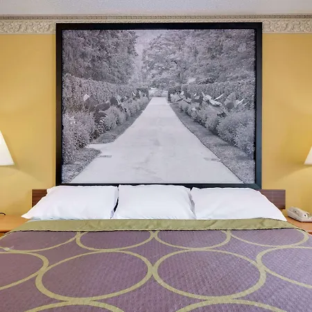 Super 8 By Wyndham Allentown-2