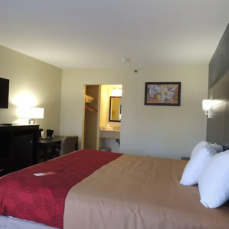 Econo Lodge Freeport - Brunswick Area-3