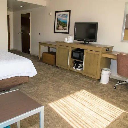 Hampton Inn Lewisburg-2