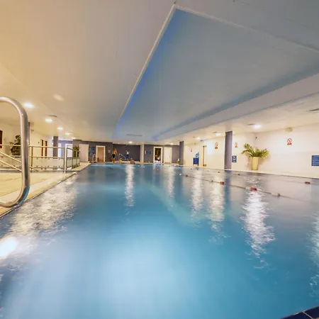 Maldron Hotel&Leisure Centre Limerick-2