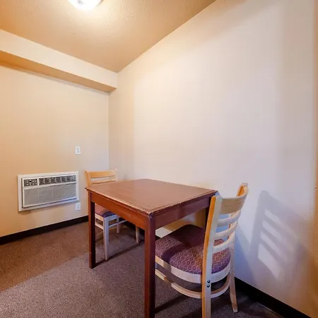 Juniper Motel Madras By Townhouse-3