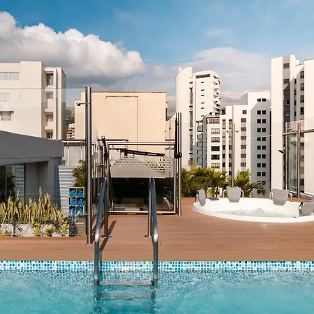 Hampton By Hilton Cali-2