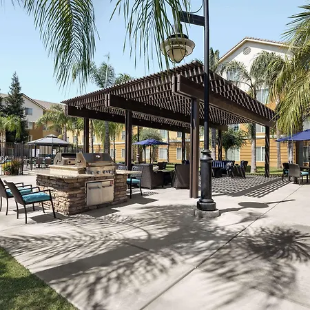 Homewood Suites Bakersfield-2