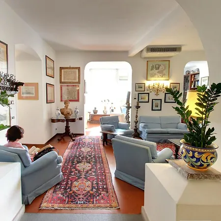 Hotel Villa Paradiso-2