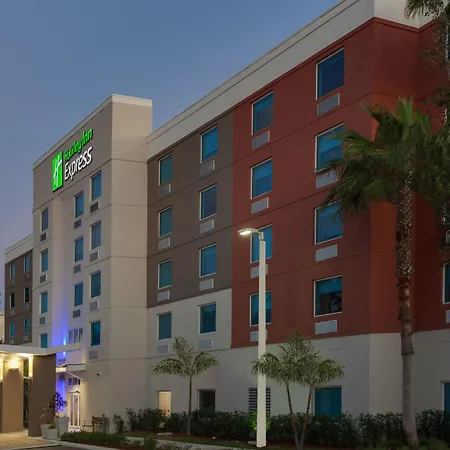 Holiday Inn Express Hotel & Suites Fort Lauderdale Airport/Cruise Port By Ihg-2