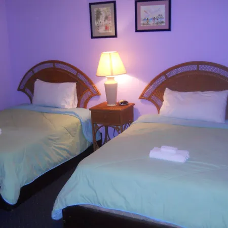 Coral Harbour Beach House And Villas-3