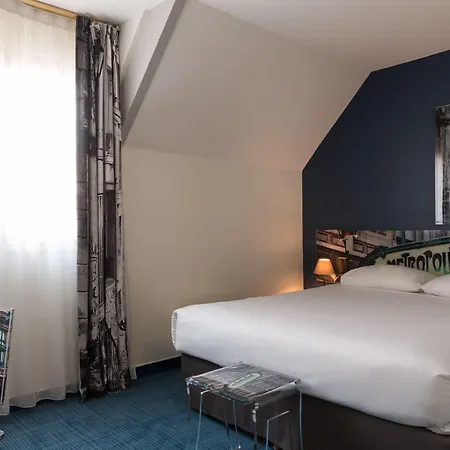 Hotel Le Cardinal Rueil Centre-2