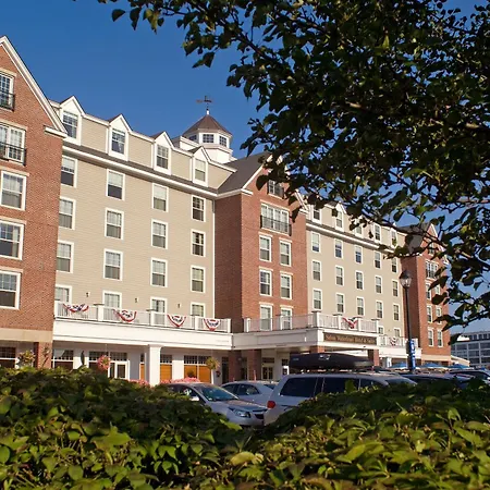 Salem Waterfront Hotel & Suites-2
