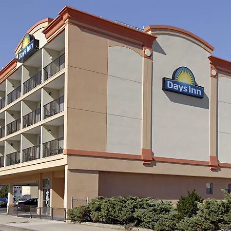 Days Inn By Wyndham Atlantic City Beachblock-2
