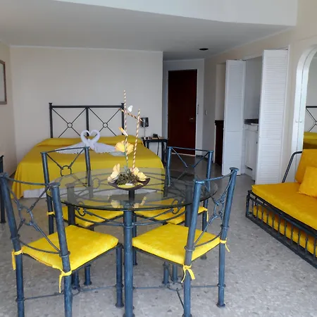 Departamento Torres Gemelas Charly-2