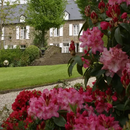 Logis Hôtel Du Chateau-3