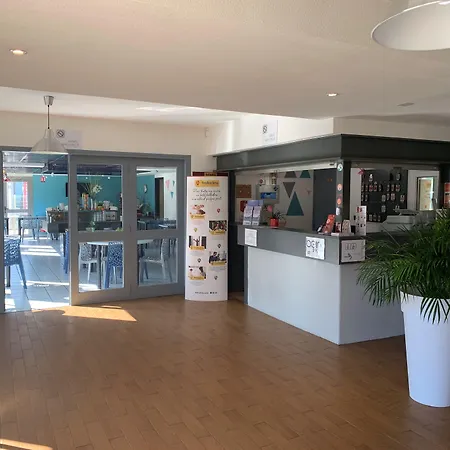 Brit Hotel Essentiel Tours Sud-3