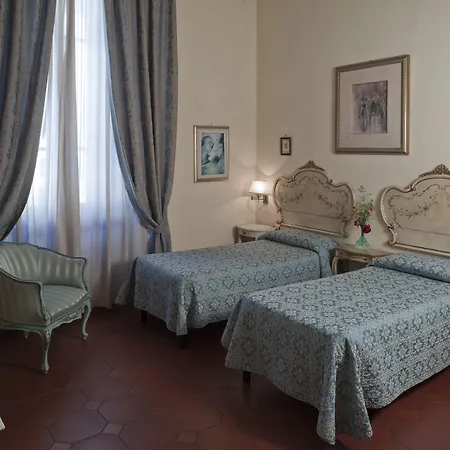 Hotel Villa Liana-2
