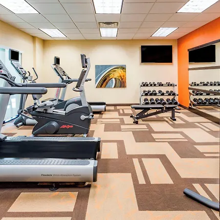 Courtyard By Marriott Chicago Schaumburg/Woodfield Mall-2