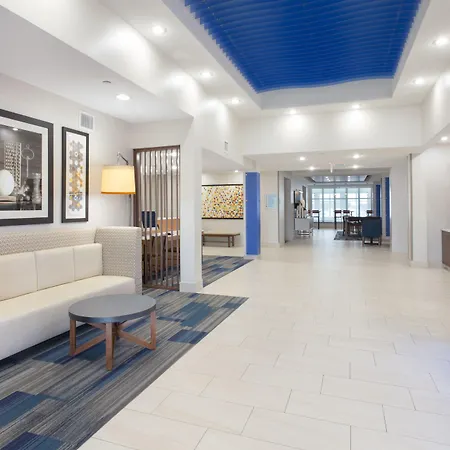 Holiday Inn Express & Suites Amarillo By Ihg-3