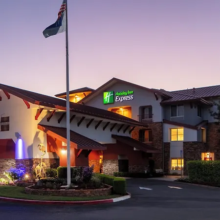 Holiday Inn Express Turlock By Ihg-2