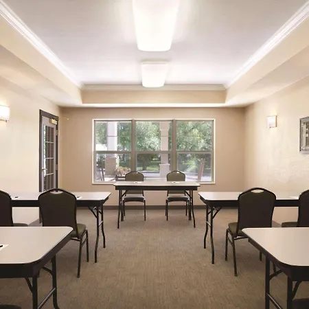 Country Inn & Suites By Radisson, Madison Southwest, Wi-2