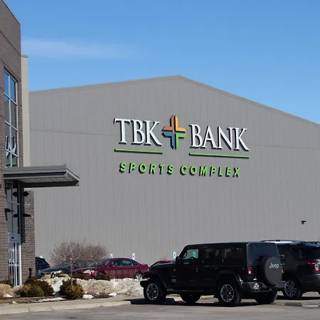 Holiday Inn Express Le Claire Riverfront-Davenport By Ihg-3