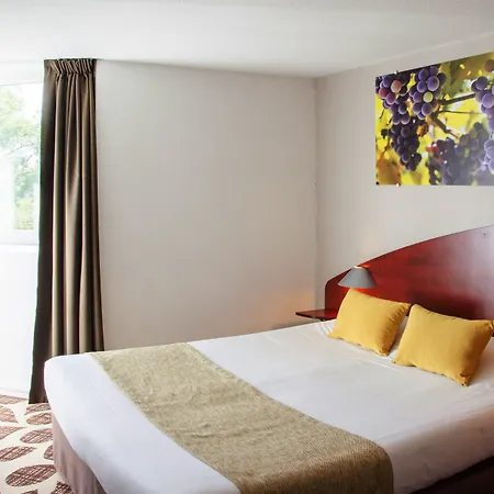 Contact Hotel Le Provencal Bordeaux Lac-2