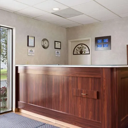 Days Inn By Wyndham Middletown-2