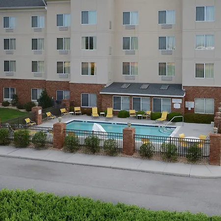 Fairfield Inn & Suites Roanoke Hollins/I-81-3