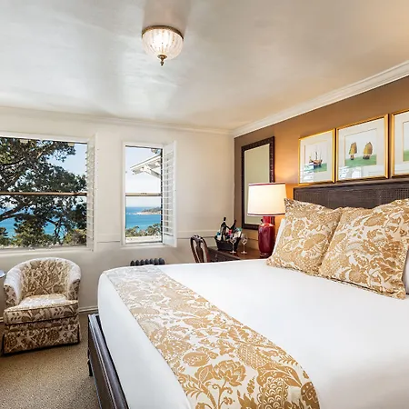 Pine Inn - Carmel-2