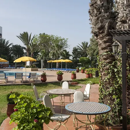 Oasis Hotel & Spa-2